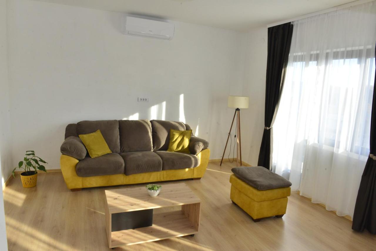 Milosavljevic Apartments Tivat Extérieur photo