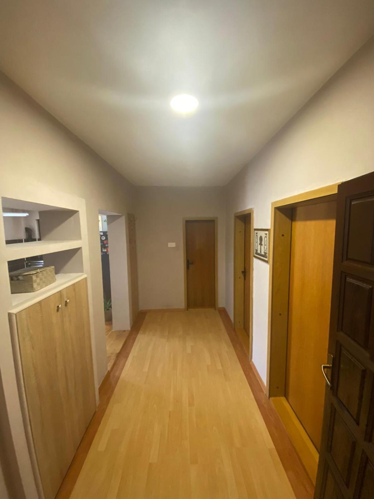 Milosavljevic Apartments Tivat Extérieur photo